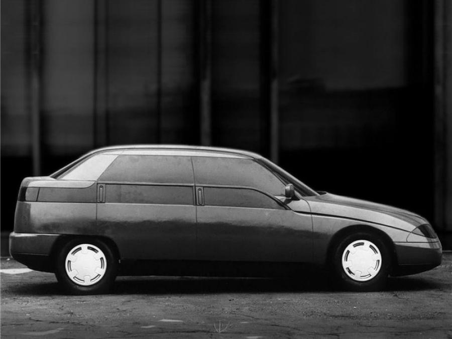  Москвич-2143 Яуза Опытный 1991 года  (фото 2 из 7)